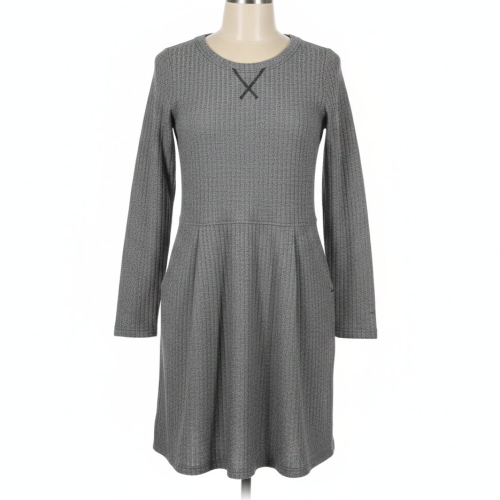 Patagonia Dress Womens Medium Black White Active‎ Herringbone Heritage Outdoor